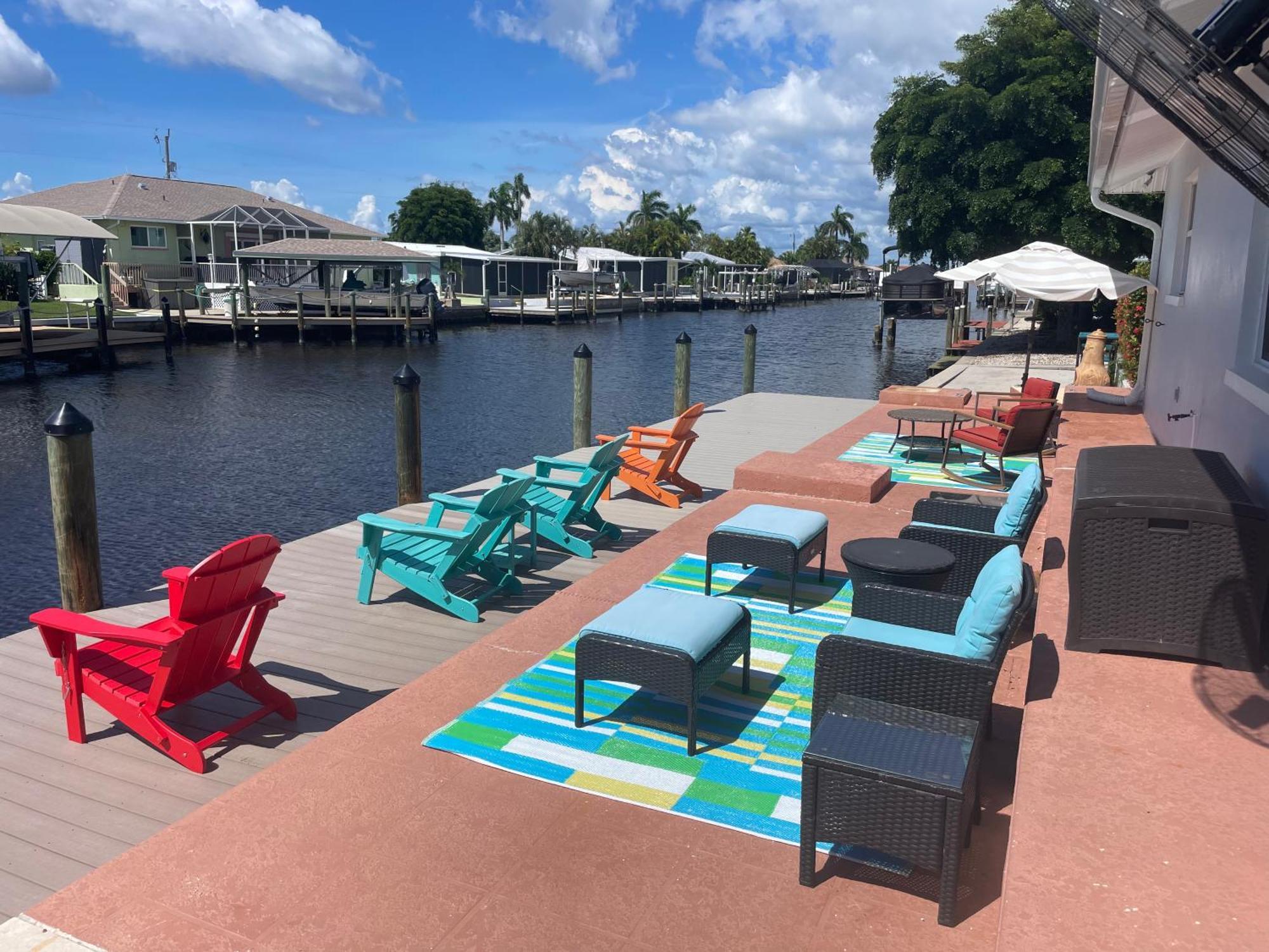 Hot Tub And Dock Gilligan'S On The Island Villa Matlacha Exterior photo